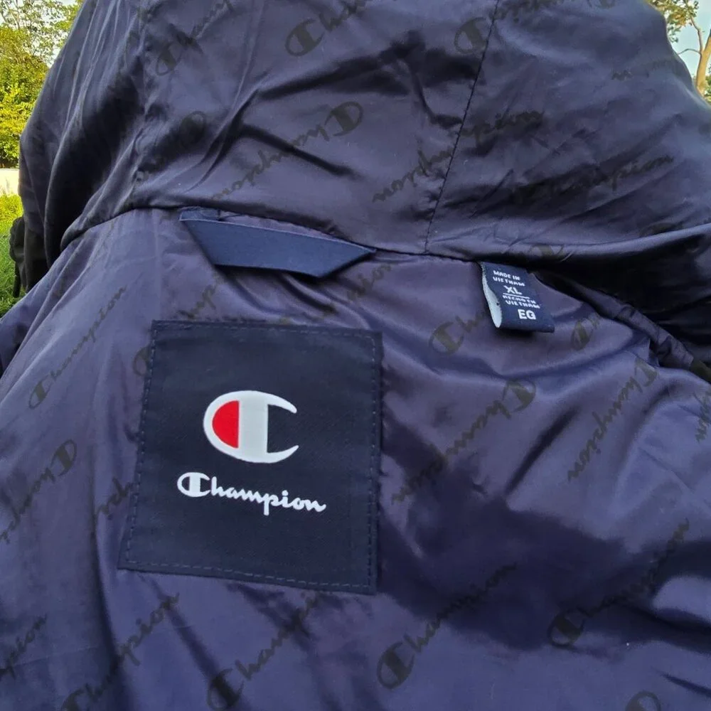 Champion Quilted Puffer Hooded Jacket Dark Blue Full Zipper Men's Size XL - Picture 8 of 11